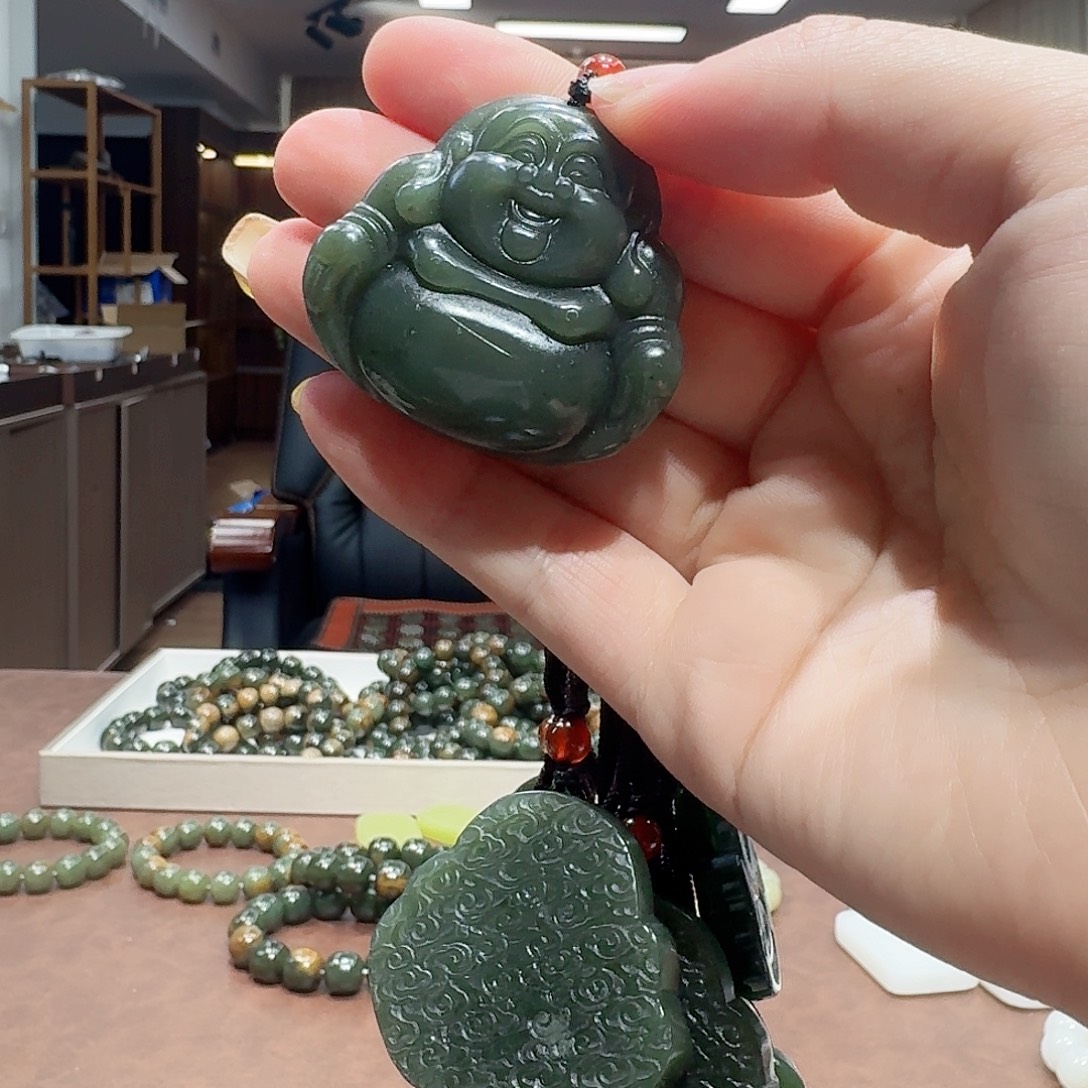 手串未镶嵌透闪石质玉