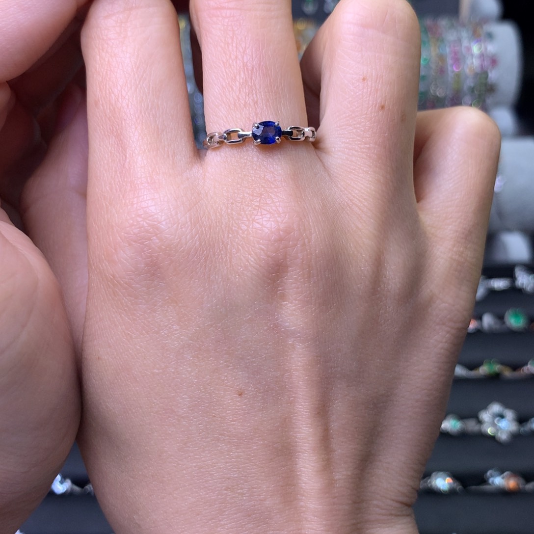 蓝宝石戒指银S925镶嵌