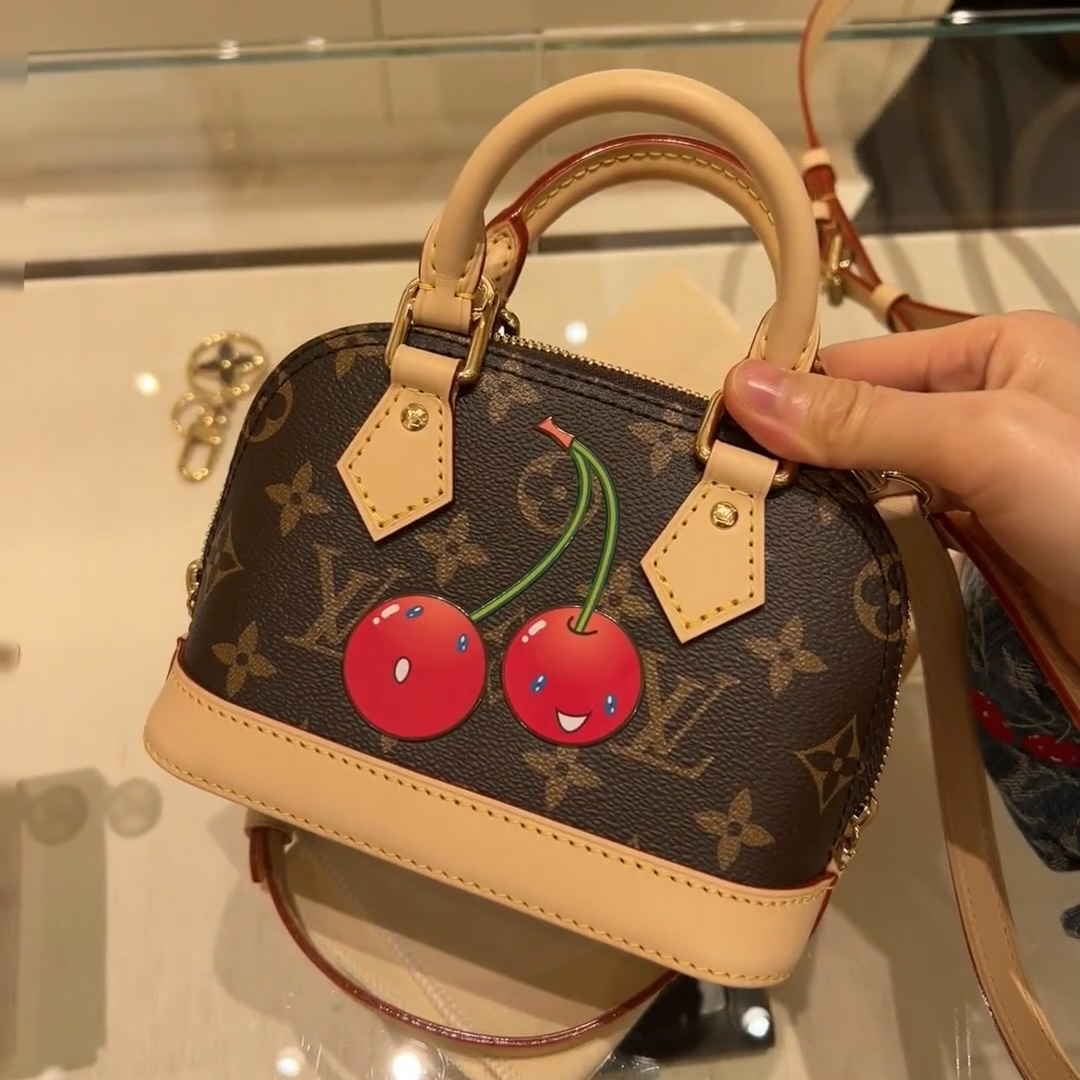 未使用 LouisVuitton/路易威登 樱桃 贝壳 alma bb单肩包 