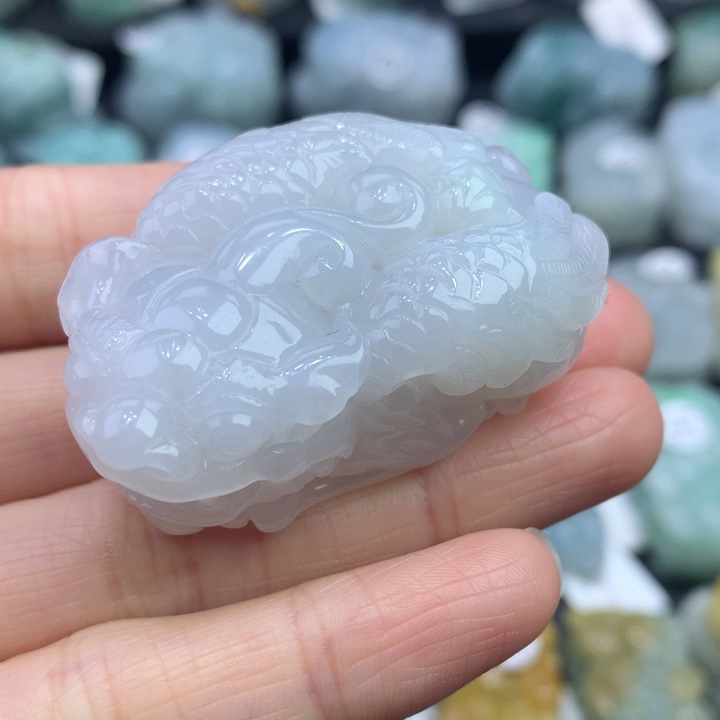 翡翠颈饰未镶嵌天然缅甸A货翡翠貔貅吊坠