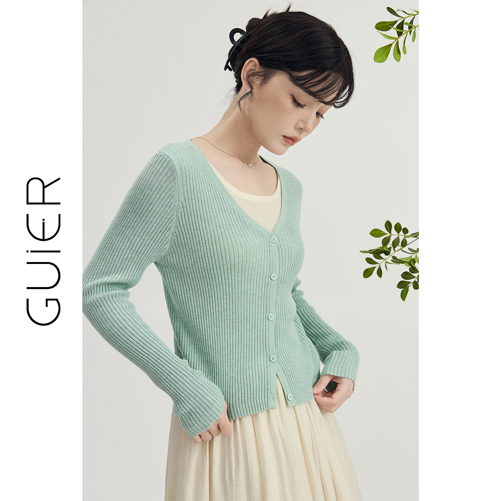 「GUIER」假两件针织开衫女秋季2025新款设计感法式修身上衣XH5359