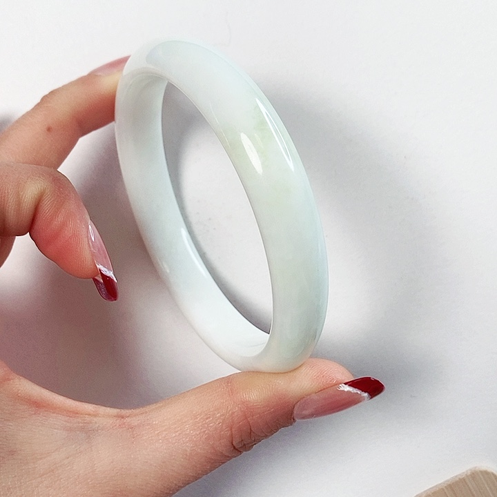 蓝田玉（蛇纹石化大理石玉）手镯未镶嵌