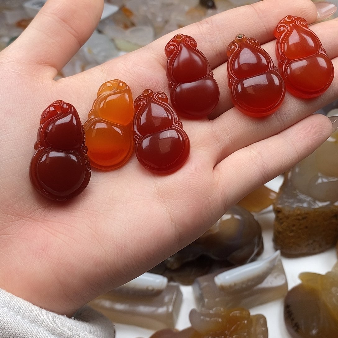 玛瑙/玉髓未镶嵌颈饰