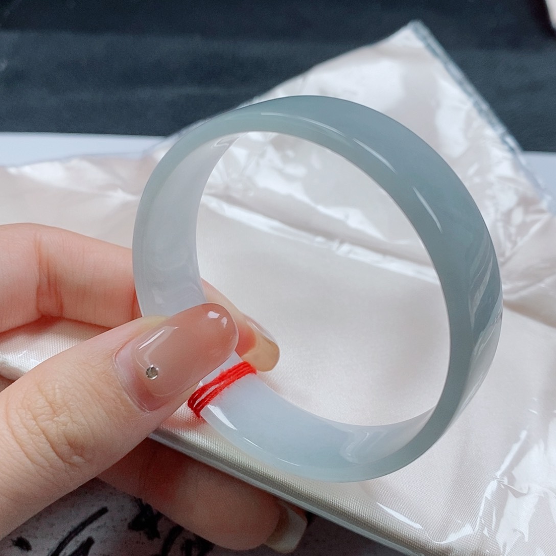 【闪购商品】未镶嵌手镯翡翠496号