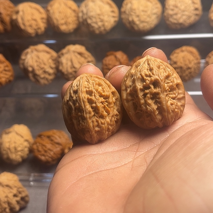 吊坠文玩核桃33野生…………