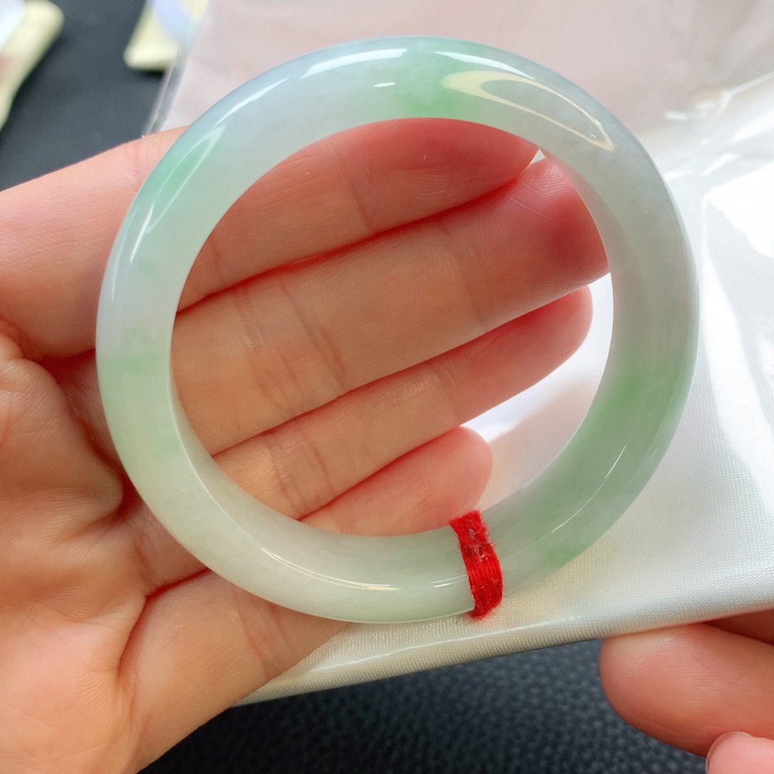 翡翠手镯未镶嵌51正