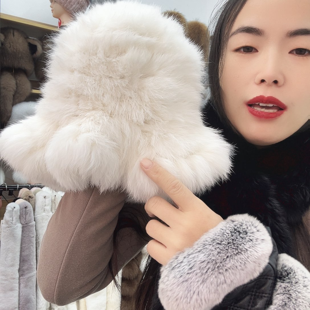 兔毛兔毛白色云朵帽不退换慎拍小号