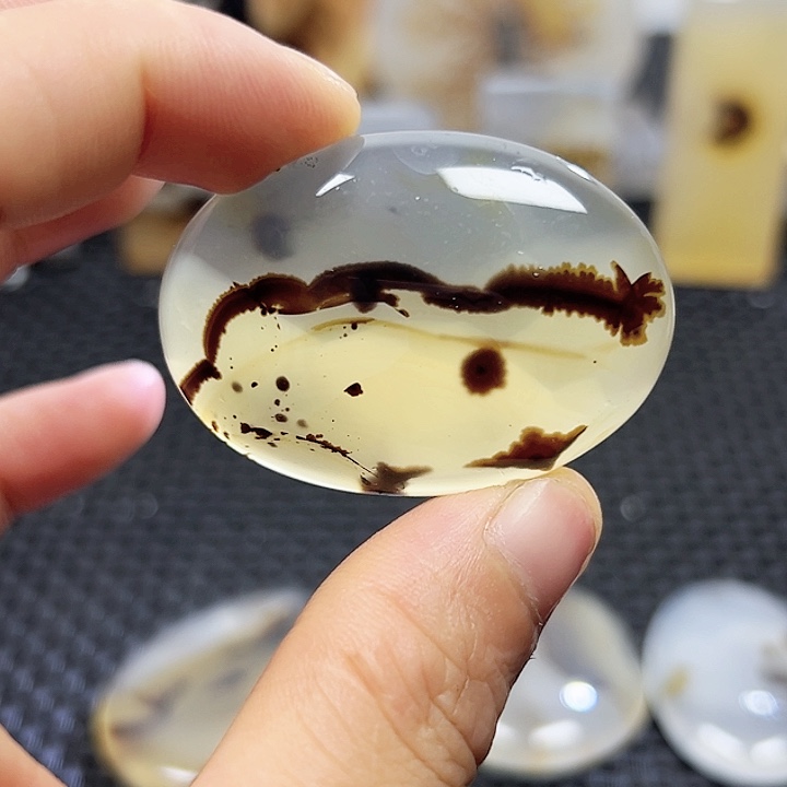 玛瑙/玉髓未镶嵌珠宝半成品