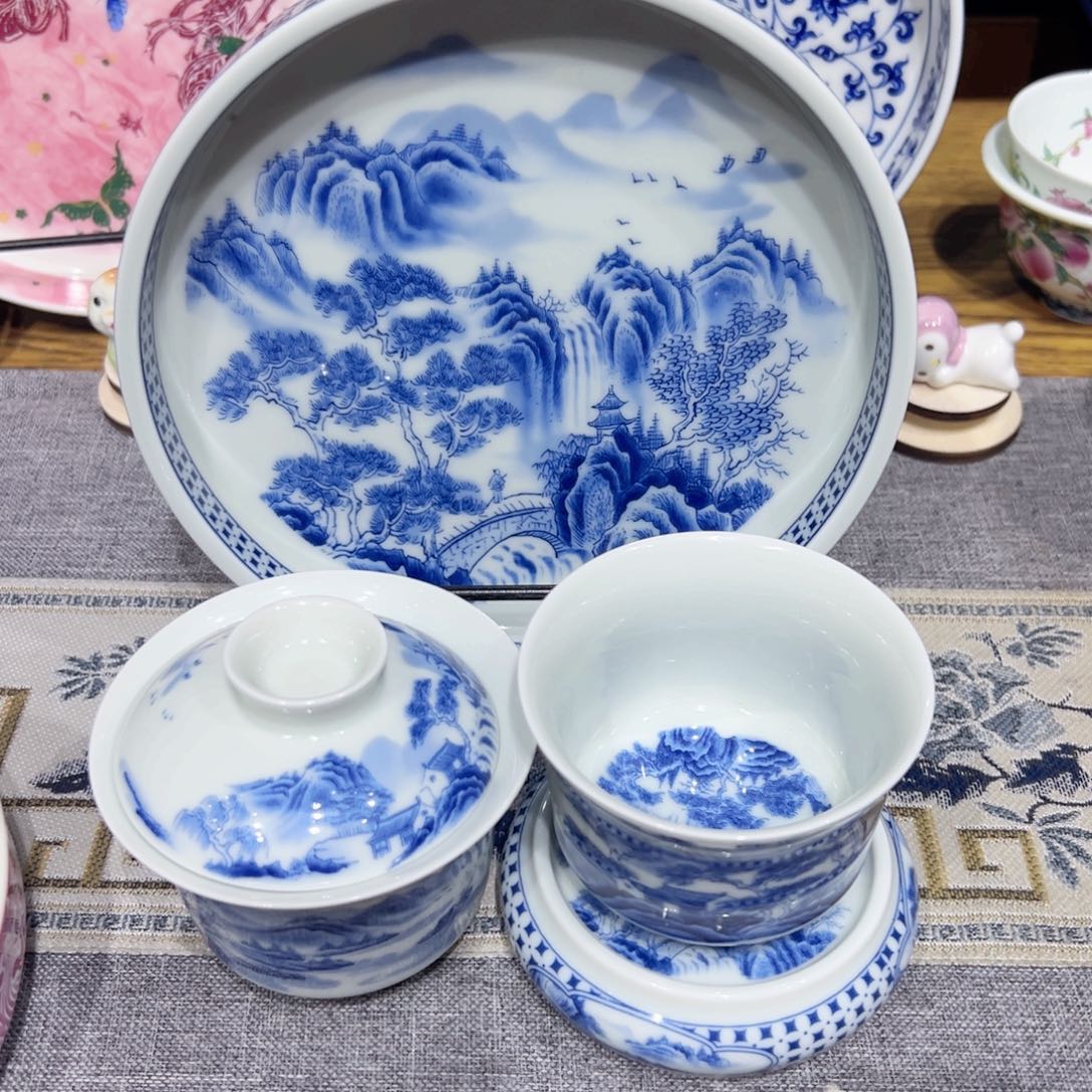 ~***~景德镇市和上海浦东新区的