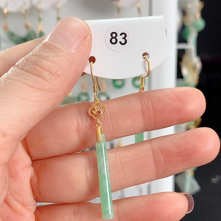 翡翠耳饰银S925镶嵌如*翡翠