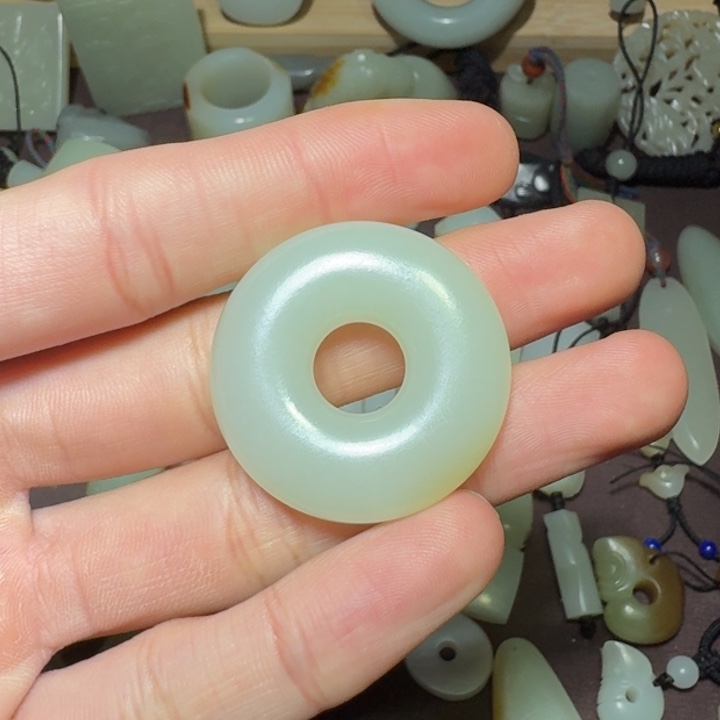 和田玉吊坠(不含链)未镶嵌@*彬