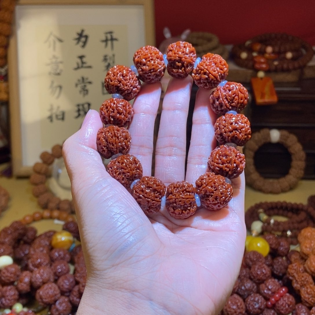 金刚菩提吊坠196玉化肉