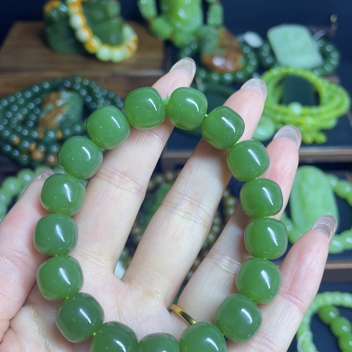 和田玉未镶嵌手链