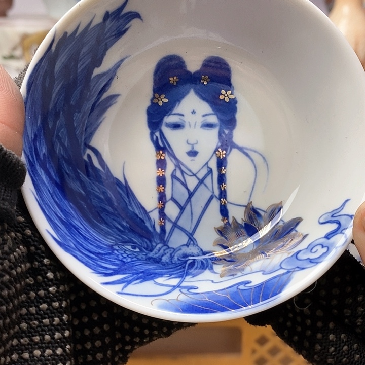 瓷片在你身边是不够优秀和优秀才可以