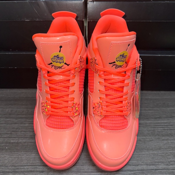 AJ4热情粉 42码原盒 全新鞋