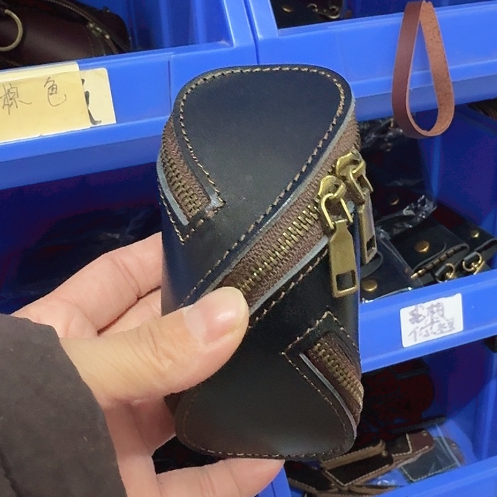 真牛皮黑色钥匙包