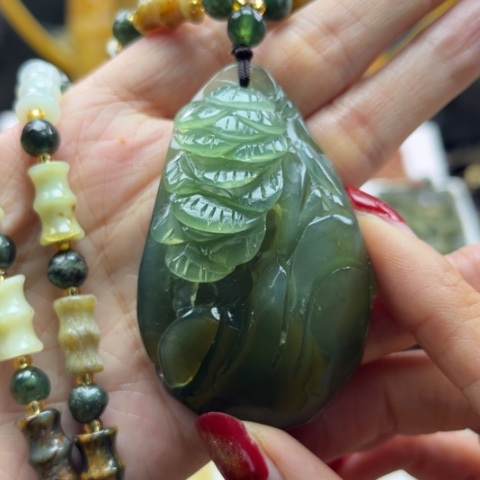 岫玉挂件未镶嵌挂件