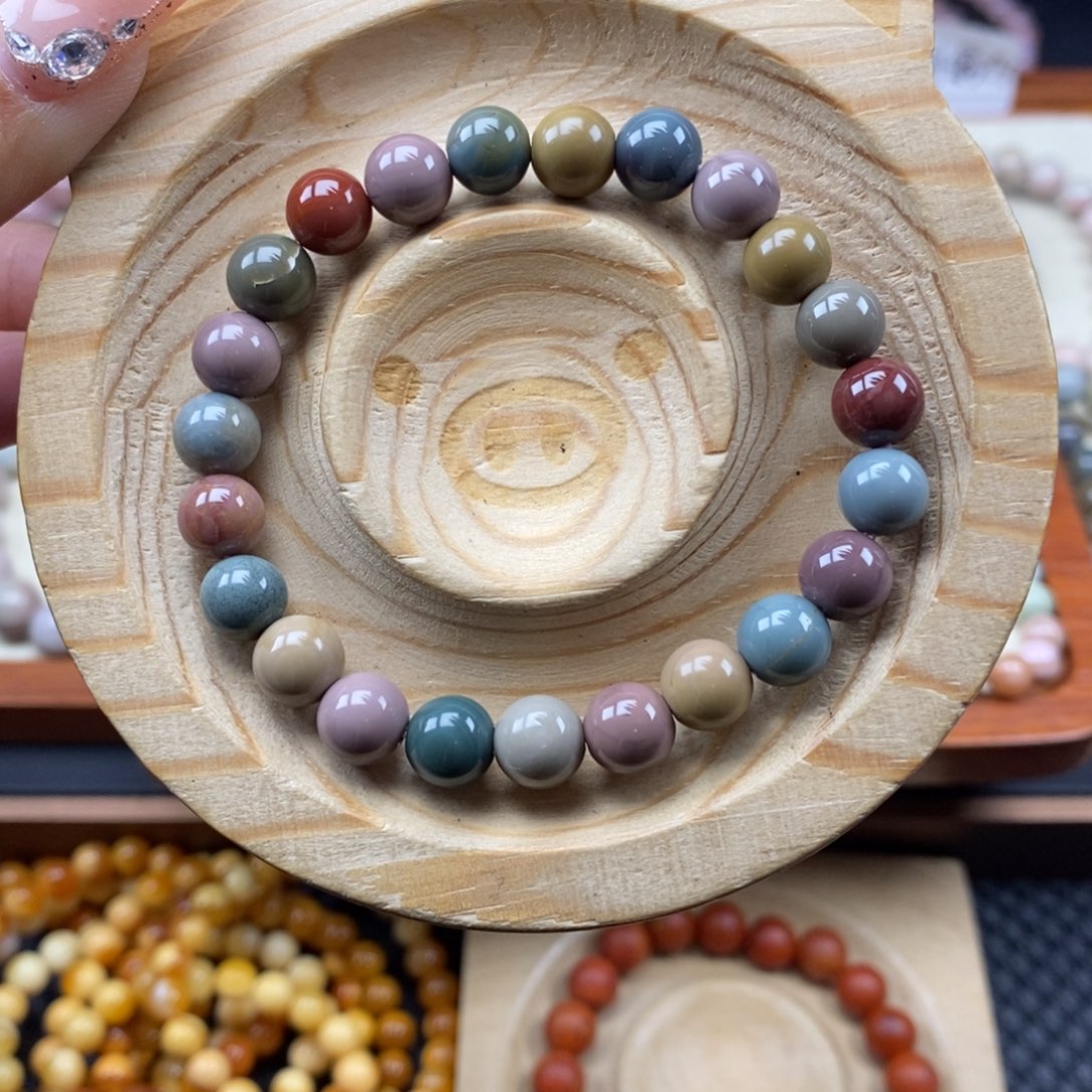 石英质玉手链未镶嵌思*。