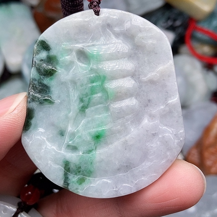 颈饰未镶嵌翡翠翡翠