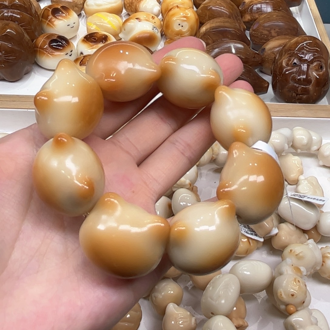 菩提根/象牙果手串8.13.11象牙果炭烤猫头