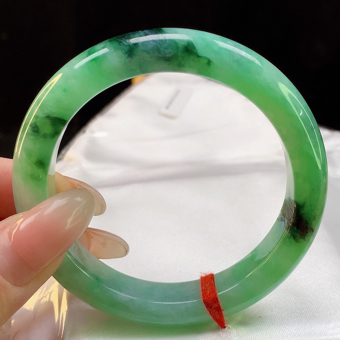 翡翠手镯未镶嵌天然翡翠9014