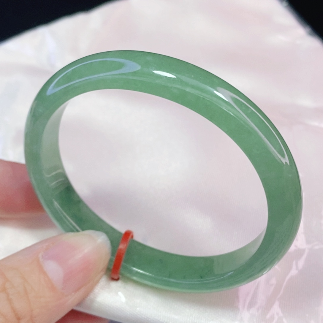 未镶嵌手镯翡翠54贵妃