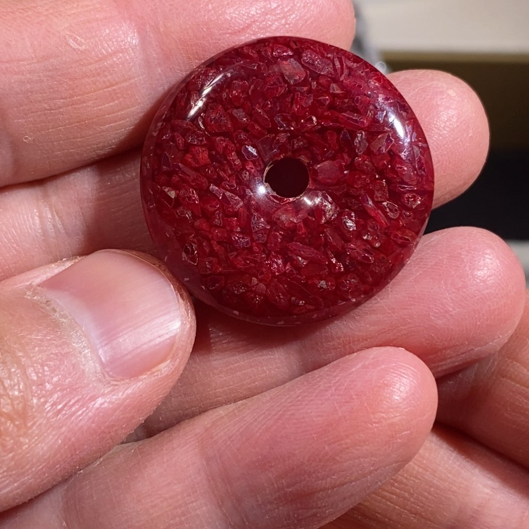 天然辰砂晶体平安扣