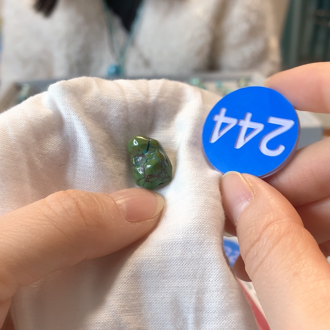 南红玛瑙珠宝奇石未镶嵌