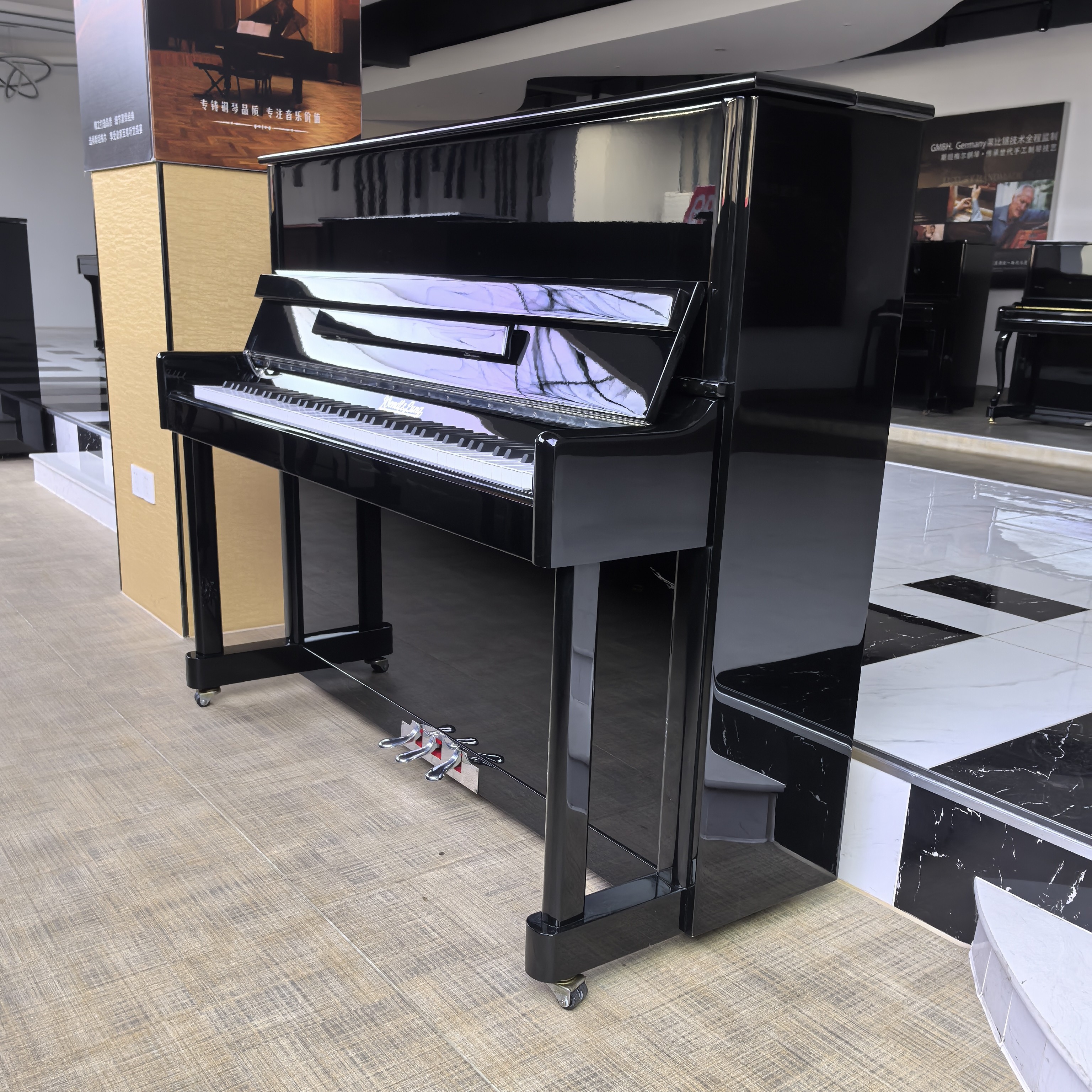   海伦钢琴文德隆钢琴HL-123黑色家用练习琴