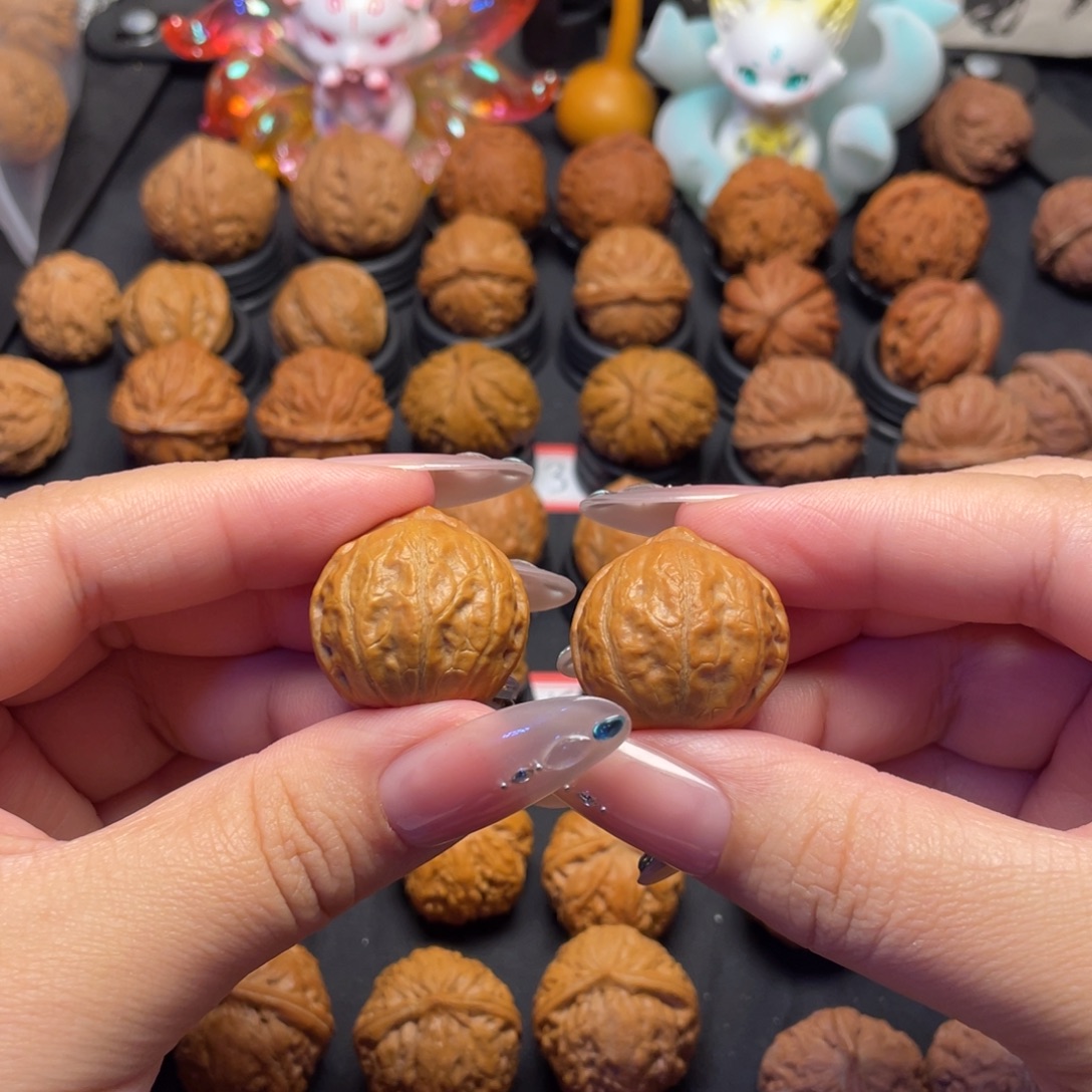 吊坠文玩核桃13号桃心宫灯