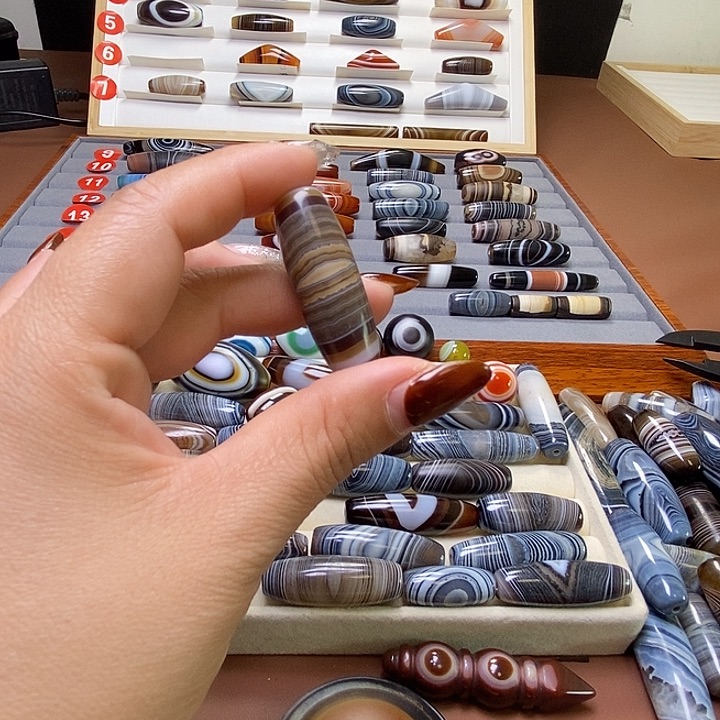 玛瑙/玉髓未镶嵌颈饰