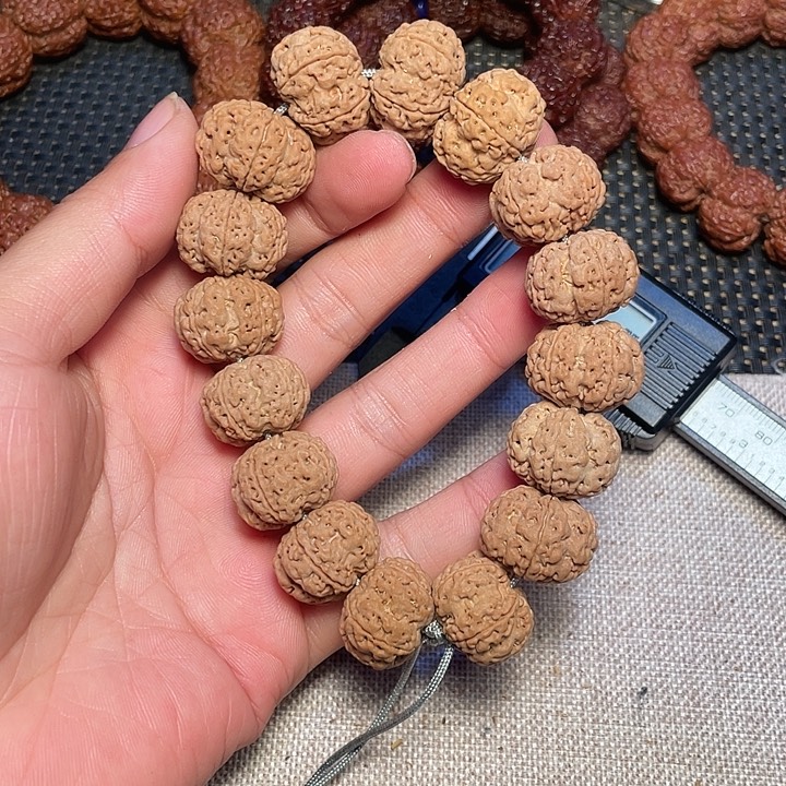 ****诺金刚菩提吊坠金刚