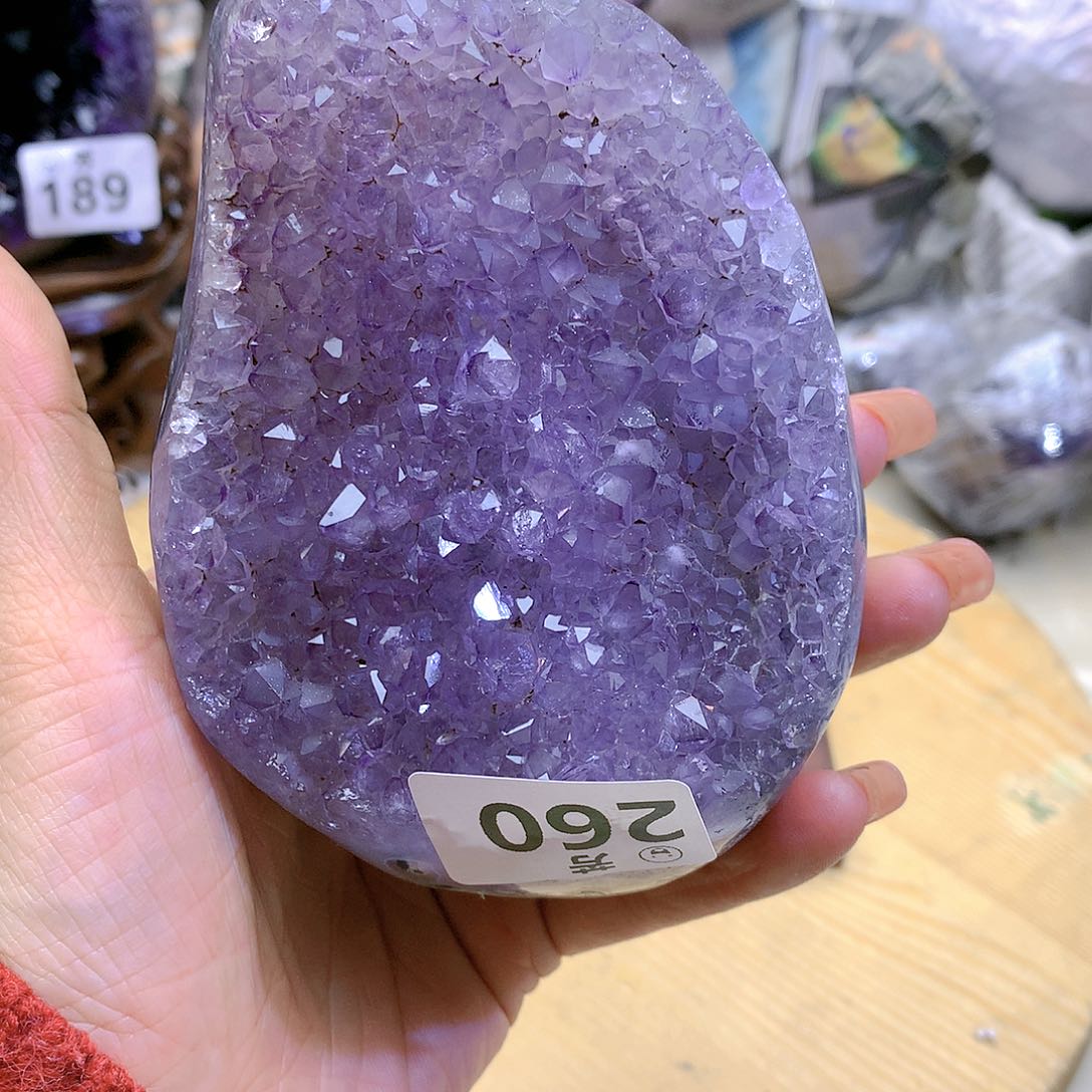 紫晶大型摆件（非配饰）未镶嵌