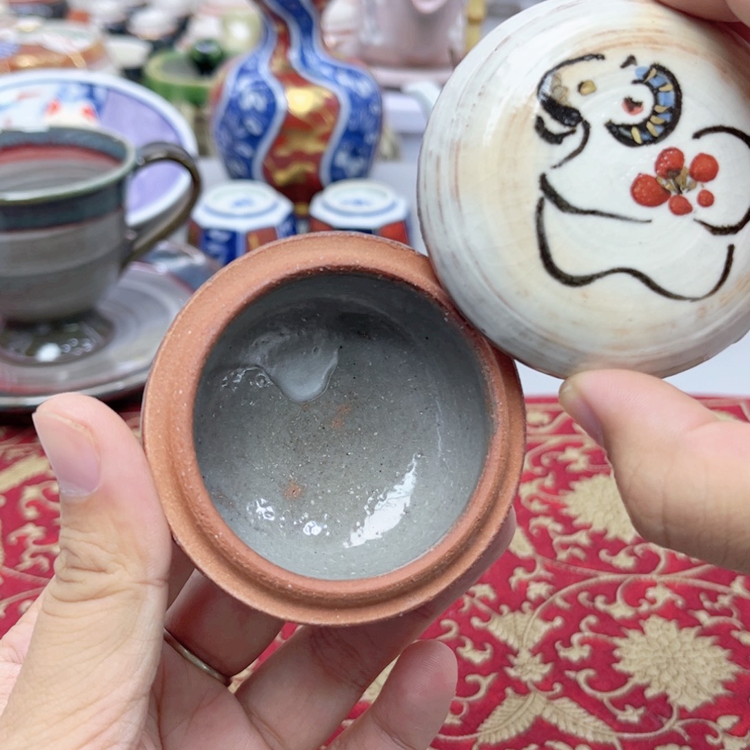 瓷片欢迎光临美桃儿～