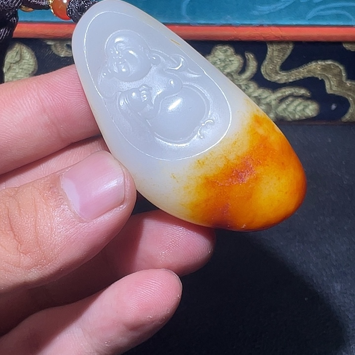 和田玉未镶嵌颈饰CC