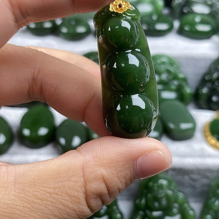 和田玉（碧玉）未镶嵌项链大