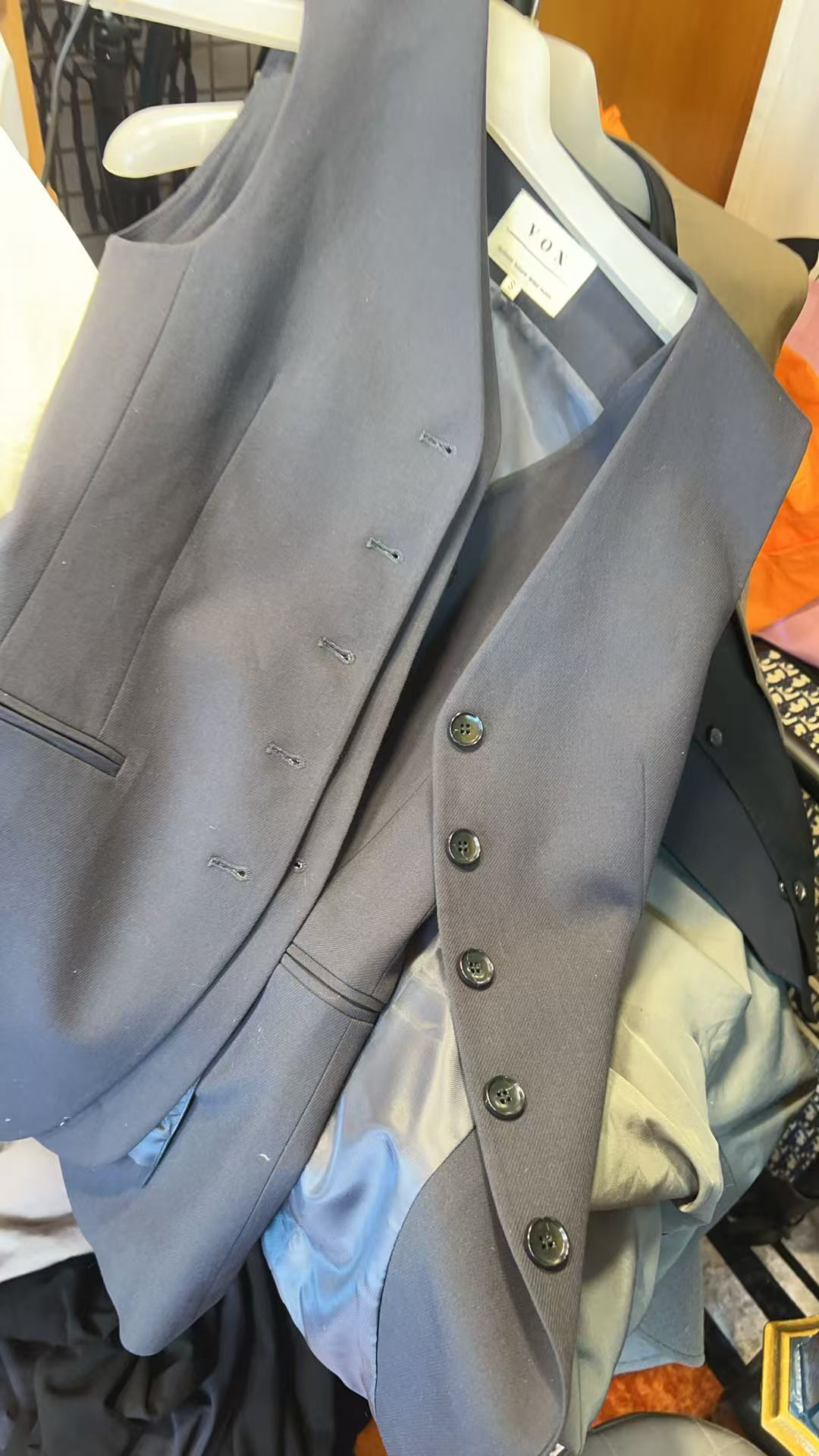 【特价不支持退换】韩款高级感时尚通勤休闲V领坎肩无袖背心马夹女