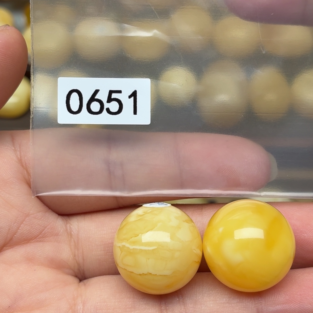 北***杠蜜蜡未镶嵌裸石蜜蜡18.7+18.8