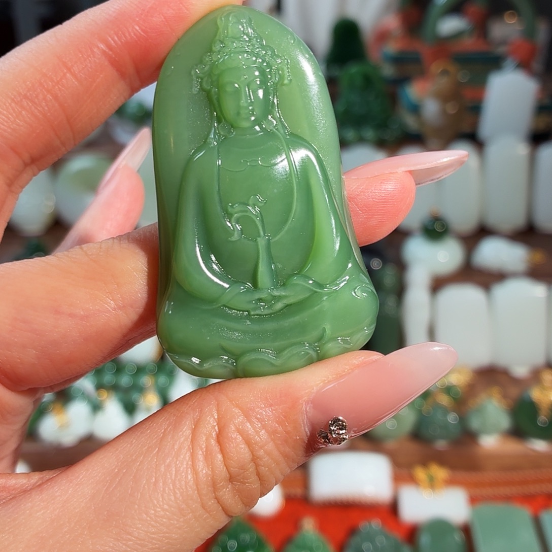 孺****和田玉未镶嵌颈饰