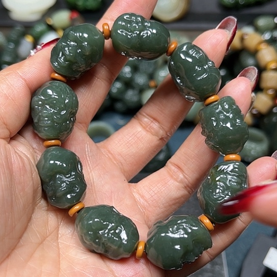 和田玉手串未镶嵌