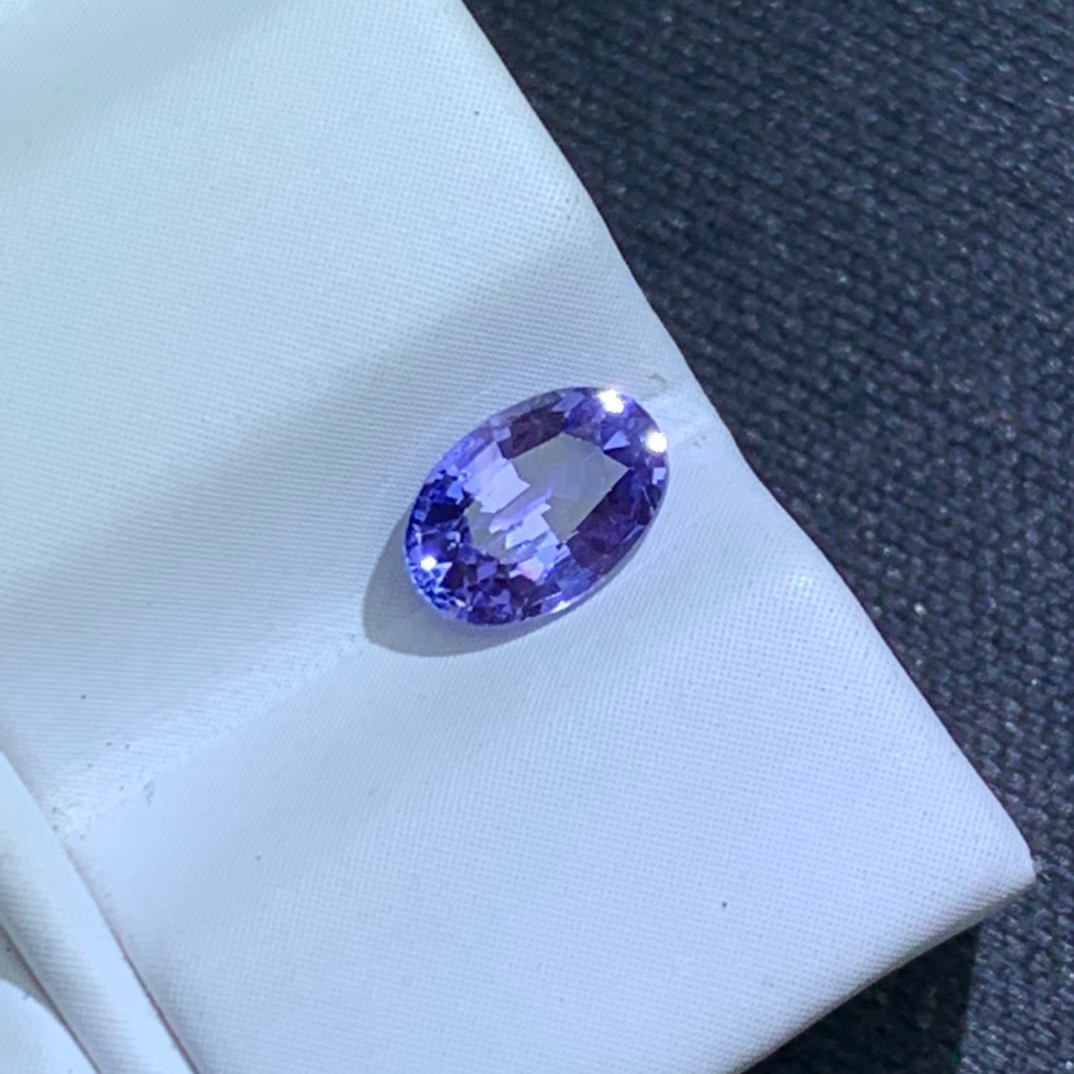 天然斯里兰卡蓝宝石裸石0.64克拉