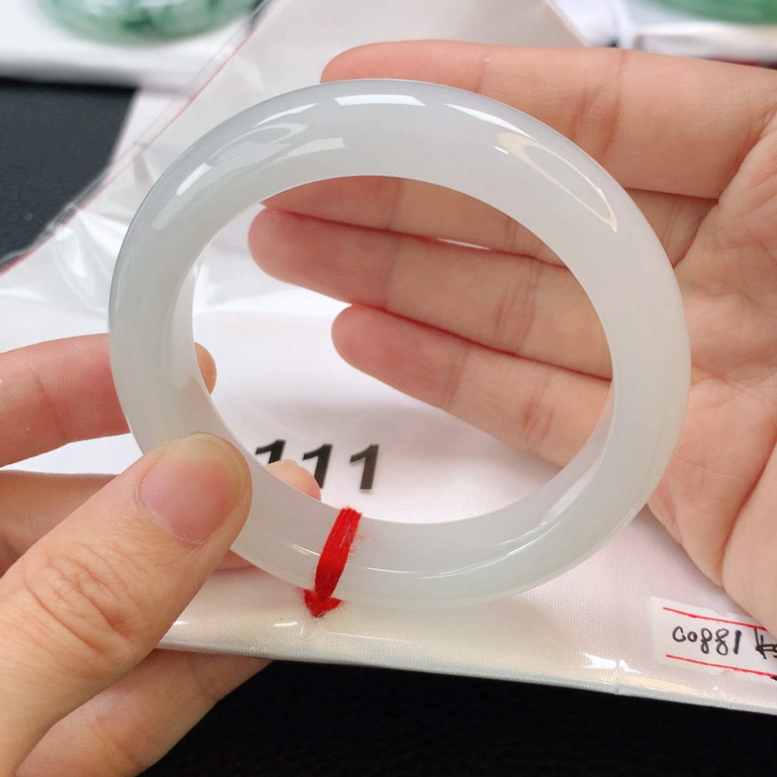 翡翠手镯未镶嵌缅甸55