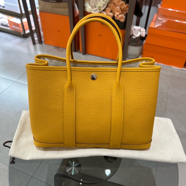 99新 Hermes/爱马仕 Hermes爱马仕琥珀黄花园30Y刻 US511231