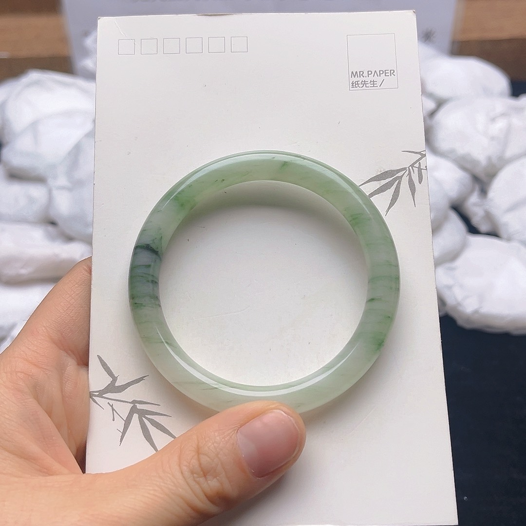 未镶嵌手镯石英质玉5