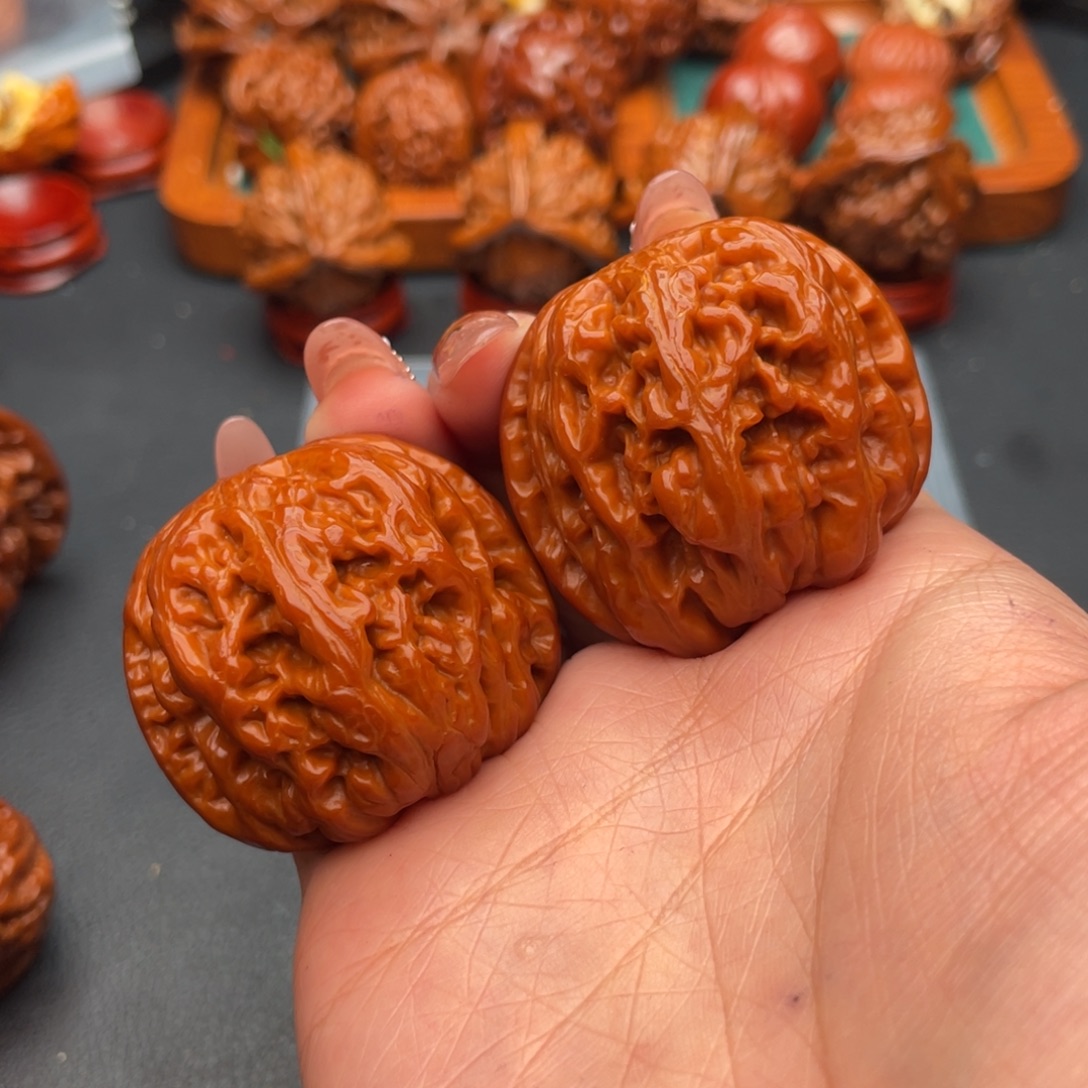 奋***紧把件文玩核桃粗筋