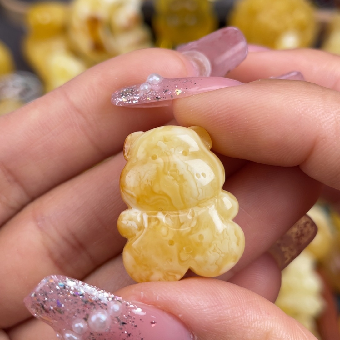 琥珀裸石未镶嵌蜜蜡