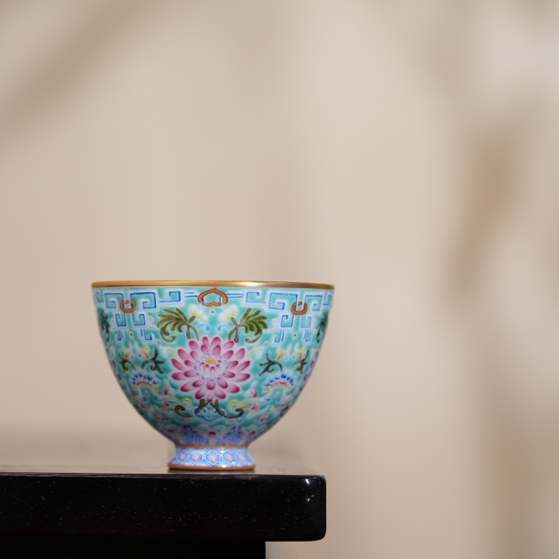 【双十二专属福利】溢珍堂绿地缠枝莲花鸡心杯纯手工手绘高端陶瓷