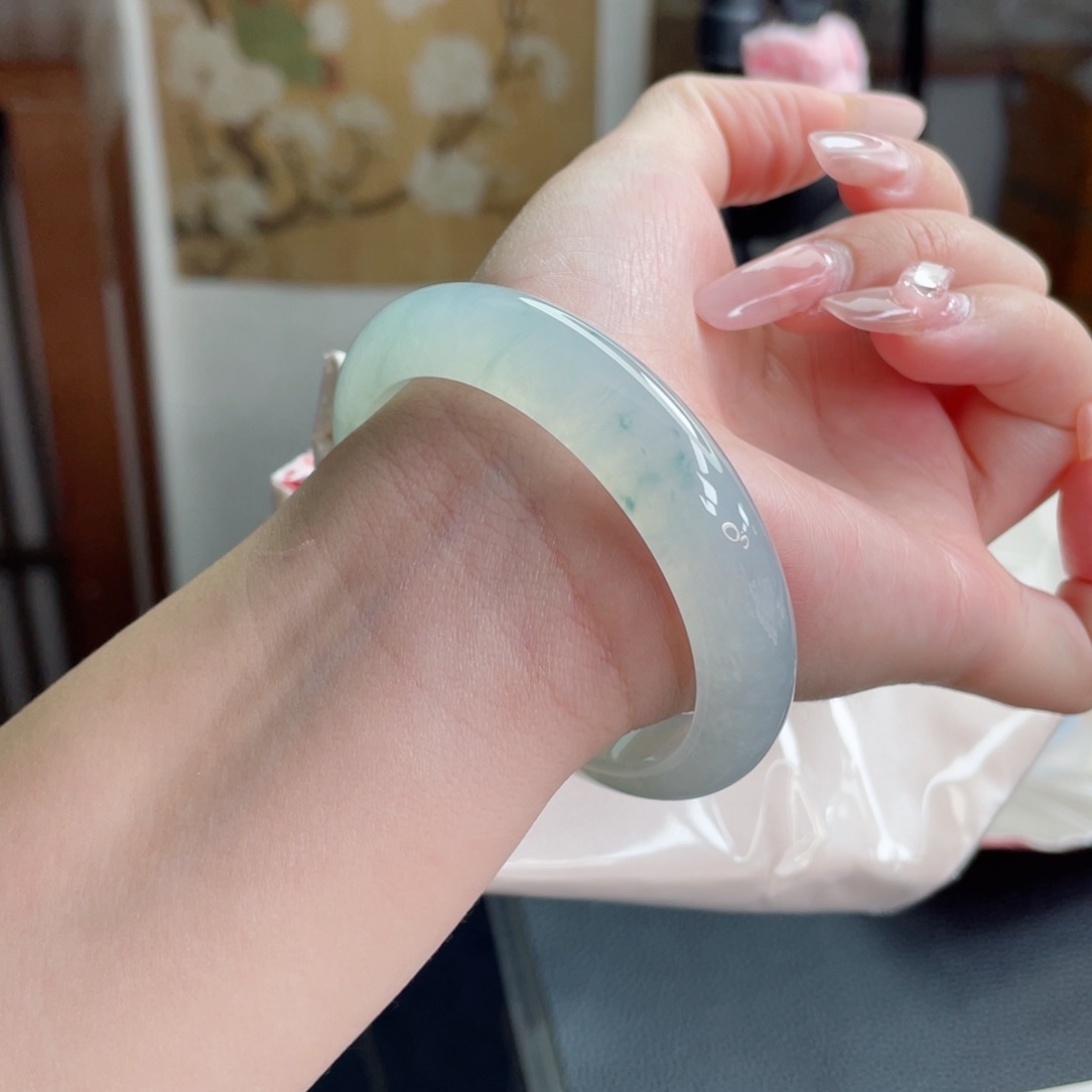 未镶嵌手镯翡翠56.1小冰冰透起光感 小万完美必拍3号