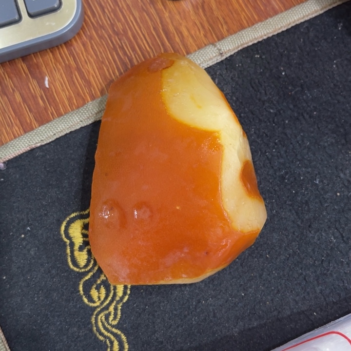 商***道定制蜜蜡未镶嵌裸石