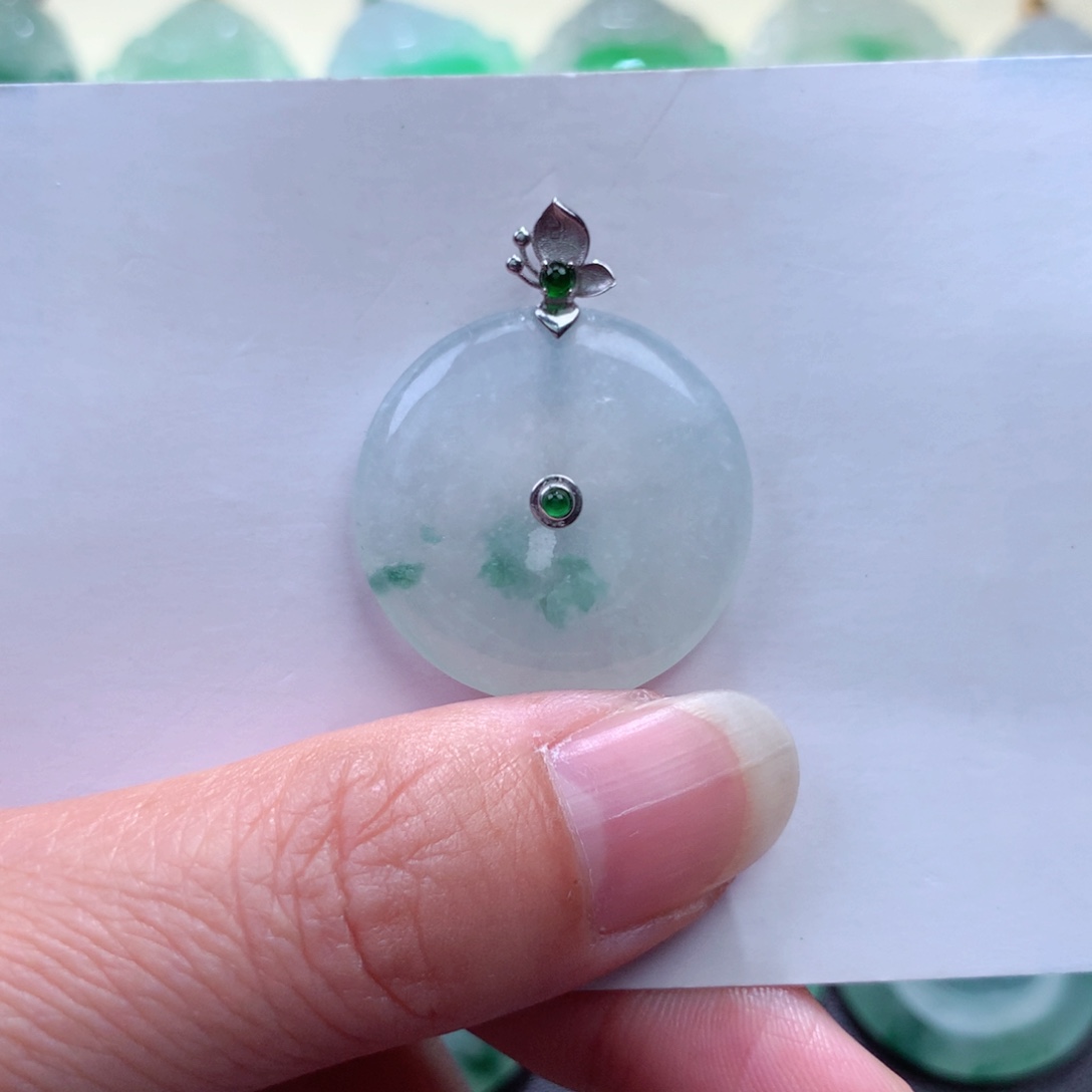 翡翠吊坠(不含链)18K金镶嵌